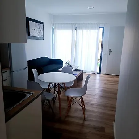 Fuerte Vibes In 別荘 *